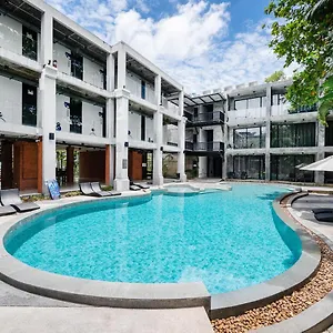 suwan-palm-resort.khao-lakhotels.com/